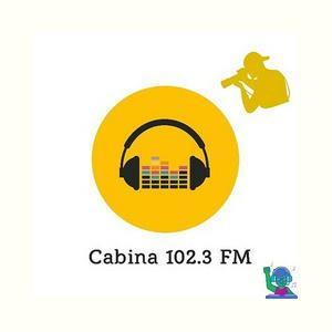 Escucha cabina 102.3 FM en la aplicación