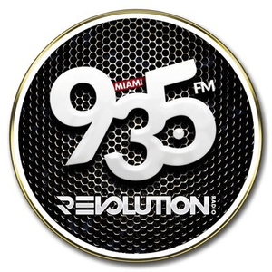 Escucha Revolution 93.5 en la aplicación