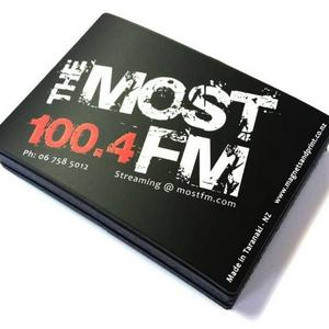 Escucha The Most FM en la aplicación