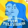 undefined Juliana & Alejandro ven televisión