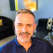 Podcast Help with Mental Health & Wellbeing with Kevin Guthrie