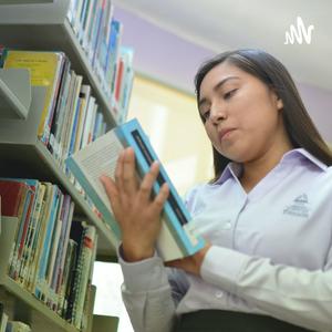 Escucha Bienvenida al curso de Finanzas públicas en la aplicación