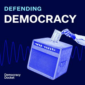 Escucha Defending Democracy en la aplicación