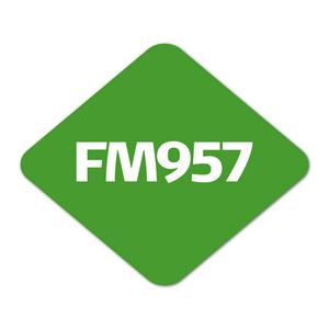 Escucha FM957 en la aplicación