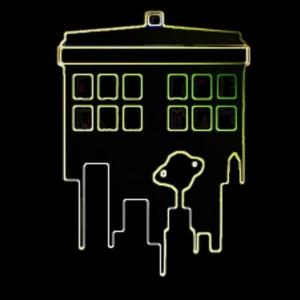 Escucha La Tardis Sobre Metropolis en la aplicación